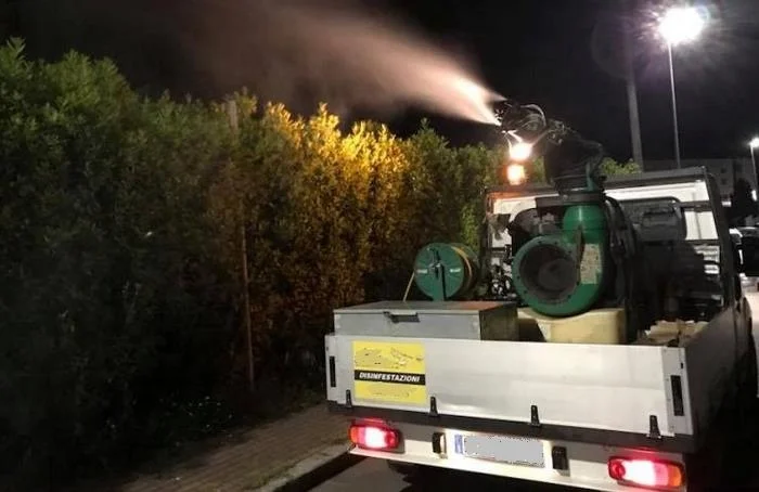 Insetti alati, nuova disinfestazione notturna
