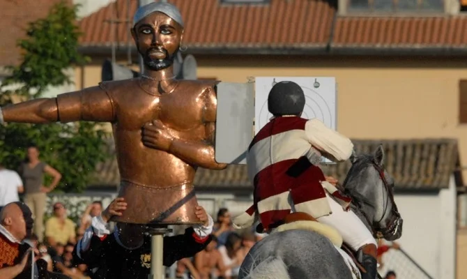 Ascoli Piceno - Allarme truffe sui biglietti della Quintana