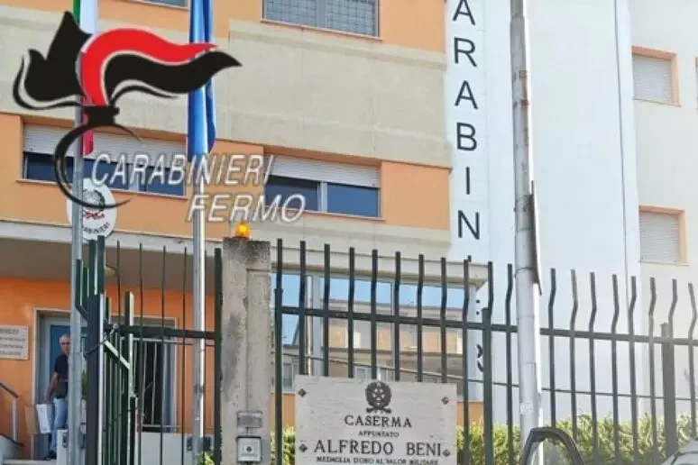 Nel tappo della benzina i gioielli rubati, denunciato un uomo