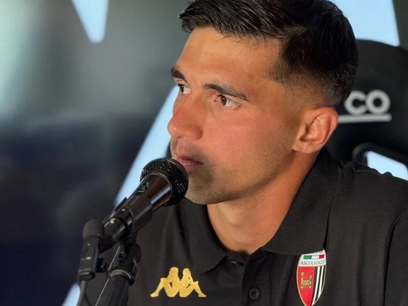 Ascoli Calcio - Si presenta il portiere Vitale: "C'è entusiasmo, tanta carica da parte dei tifosi"