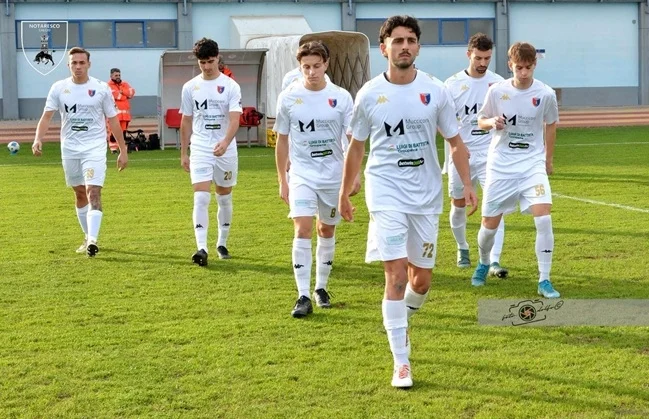 Nel girone F di serie D l'Ostia Mare riprende a vincere per cercare di tenere a distanza le inseguitrici