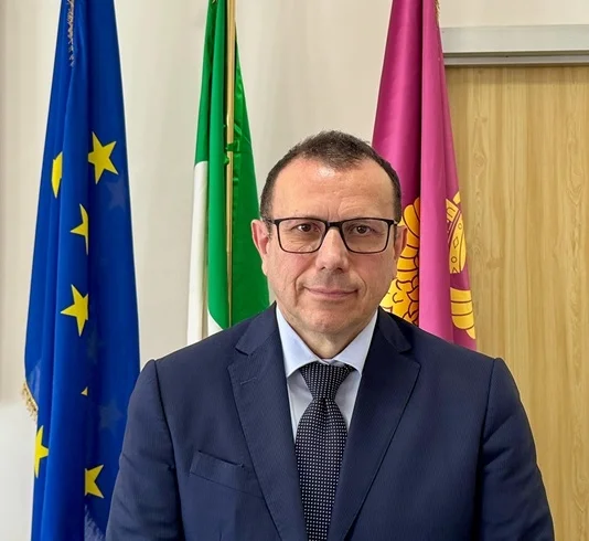 Scritte sessiste nelle scuole di Ascoli. Questore, 'no ai processi manichei social'